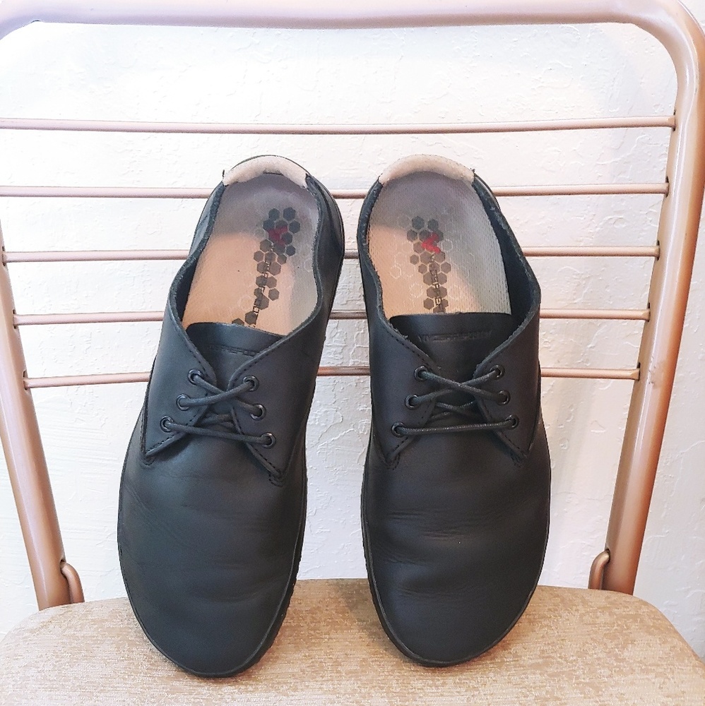 Vivo Barefoot black leather loafers